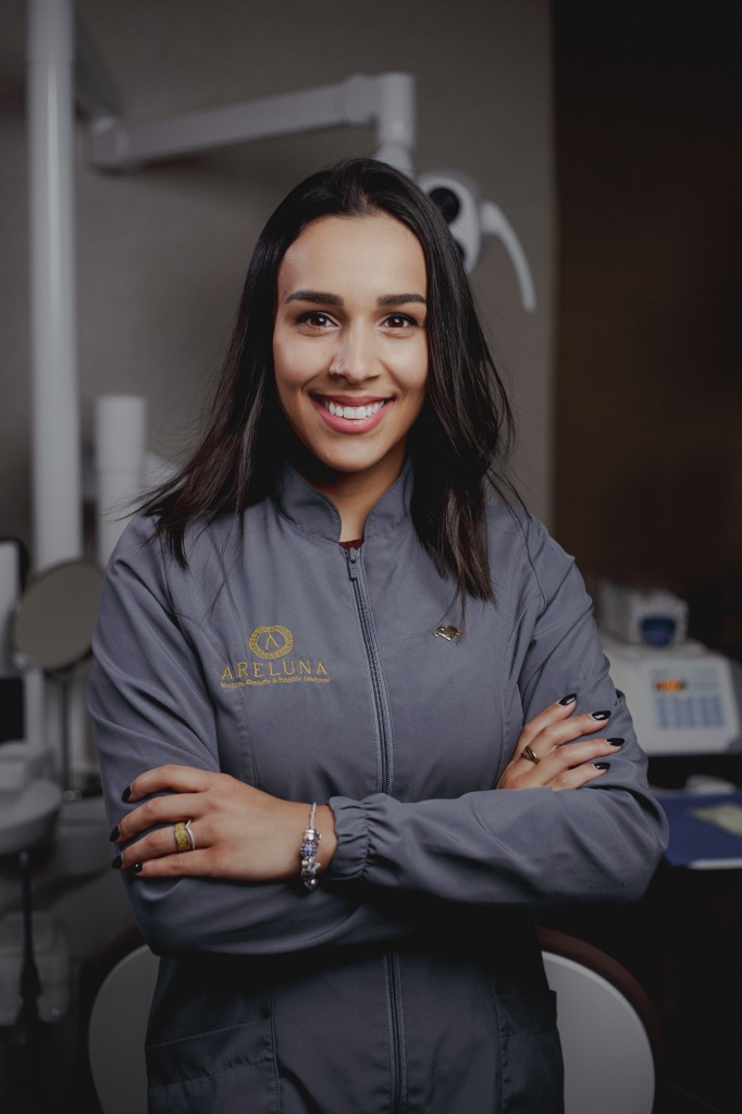 Dra. Yara Campos
